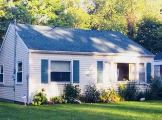 1203 S Park St, Hastings, MI