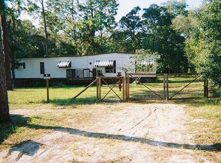 6375 W Country Club Dr, Homosassa, FL 34448