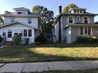 1515 Jerome St, Lansing, MI 48912