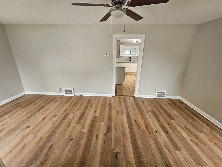 21400 Goller Ave — Photo 11