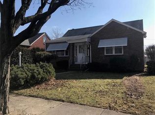 2114 E Tremont St, Allentown, PA 18109