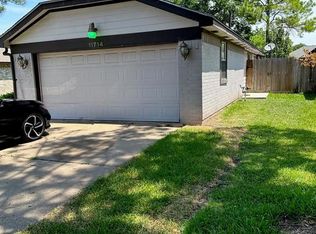 11714 Lamprey St, Houston, TX 77099