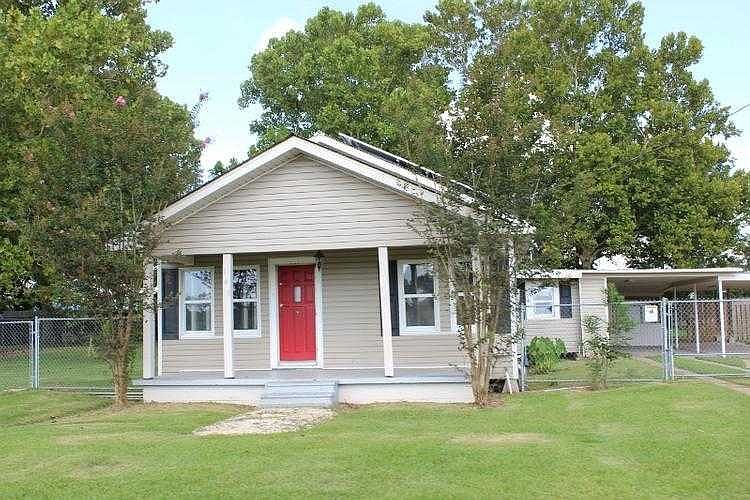 "148EArdoinStExterior.jpg"