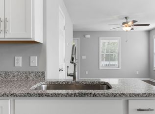 Brand New 2 Story Duplex!! Close to Downtown with 3 bedrooms and 2 baths., Clarksville, TN 37040