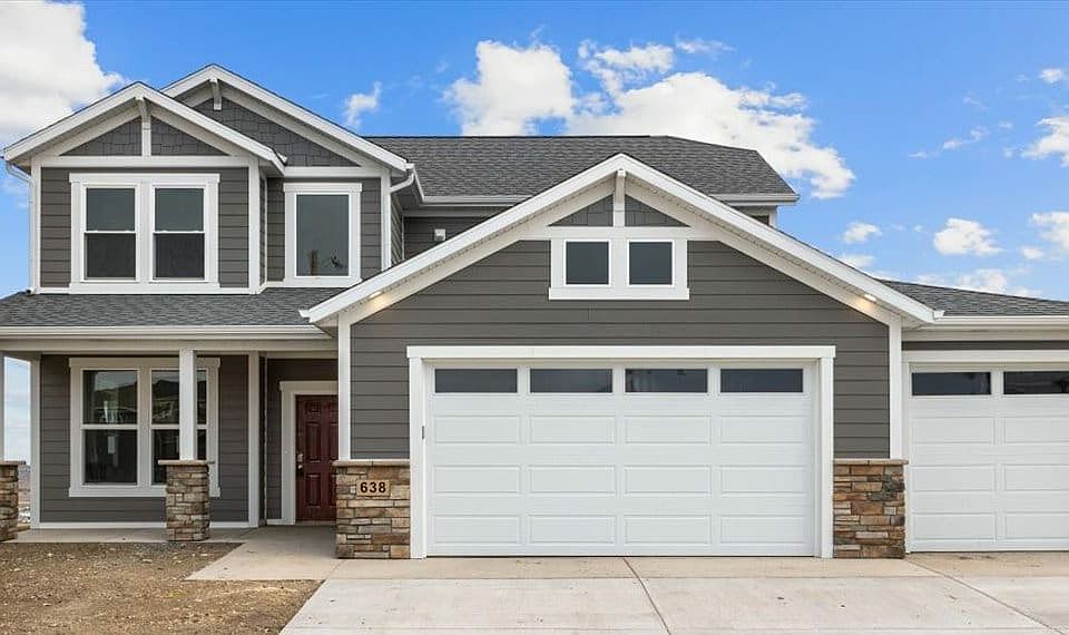 1st image of 638 Solomon Ct