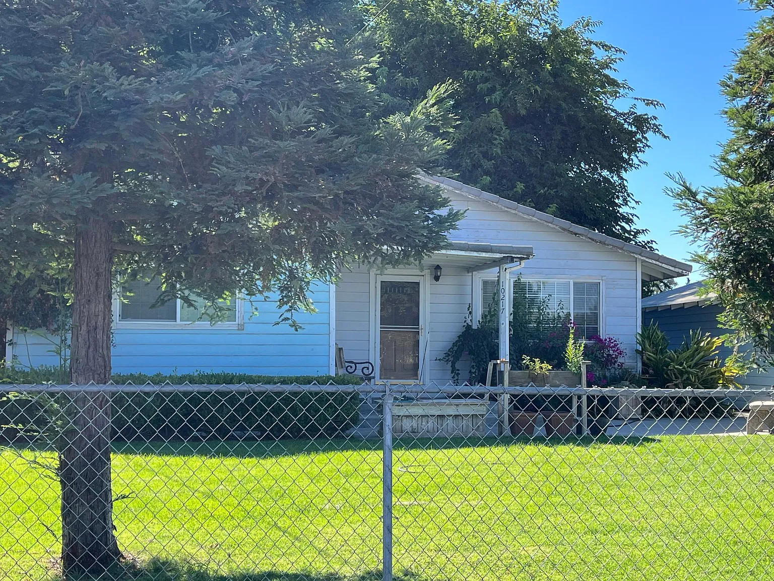 10217 S Janet Rd photo 1