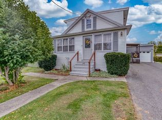 214 Horan Rd, Syracuse, NY 13209