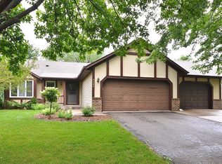 9482 Niagara Ln N, Maple Grove, MN 55369