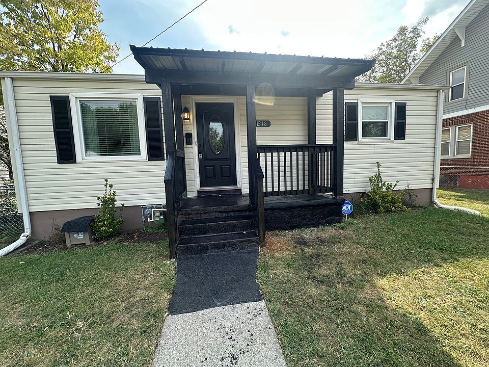 1st image of 1218 Grayson Ave NW