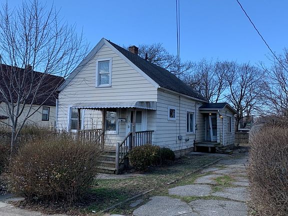 2nd image of 3564 W 62nd St