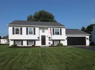 5434 Brisbane Trl, Clay, NY 13041