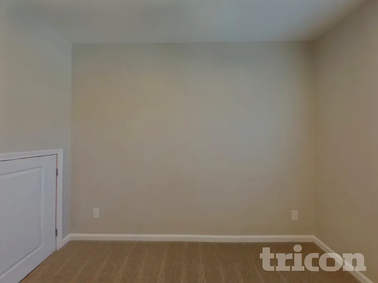 1302 Harkey Creek Dr — Photo 17
