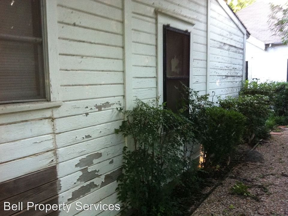 2nd image of 511 E 41st St