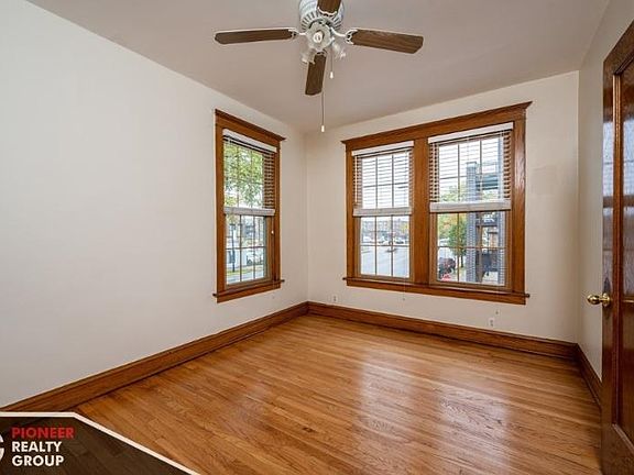 5th image of 2343 W Winona St
