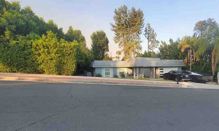 1st image of 5352 Orrville Ave