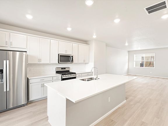 The Cameron floorplan interior image taken at a Meritage Homes community in Broomfield, CO.