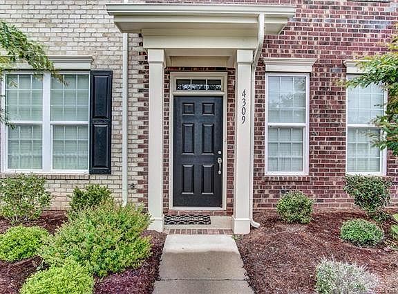 5th image of 4309 Courtly Ln