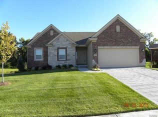 1532 Ridgepointe Place Dr, Lake Saint Louis, MO 63367