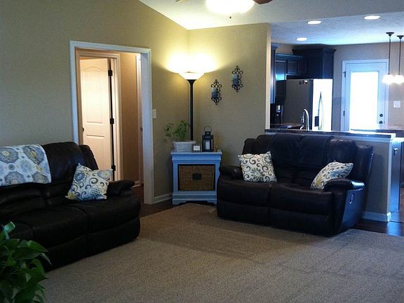 2nd image of 13403 Wildflower Dr