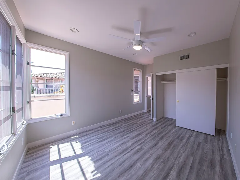 9756 Keeneland Row — Photo 15