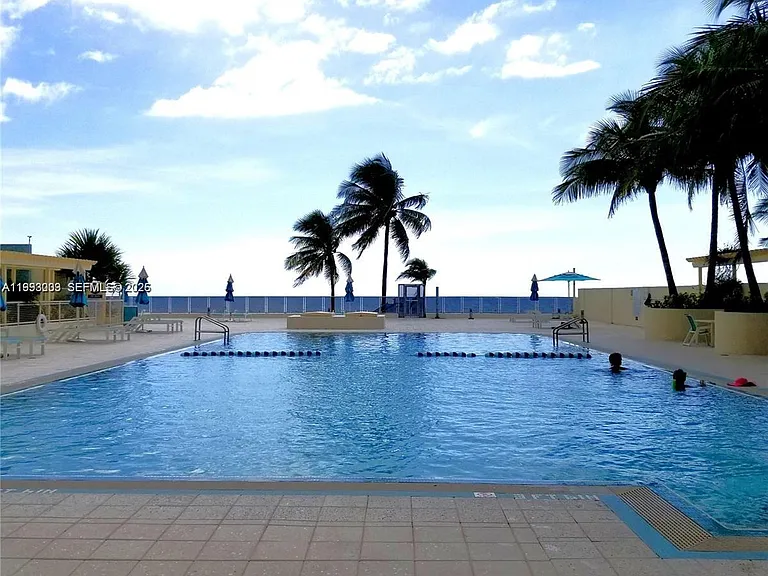 2501 S Ocean Dr #712 — Photo 23