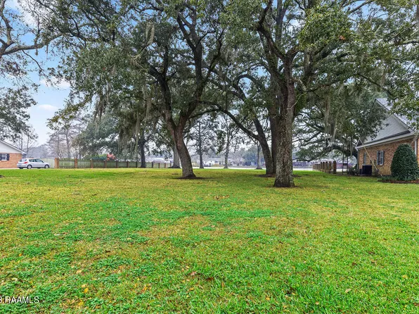 409 Beth Dr, Franklin, LA 70538