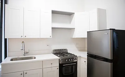 Rented by Roselyn  Fortuna LLC