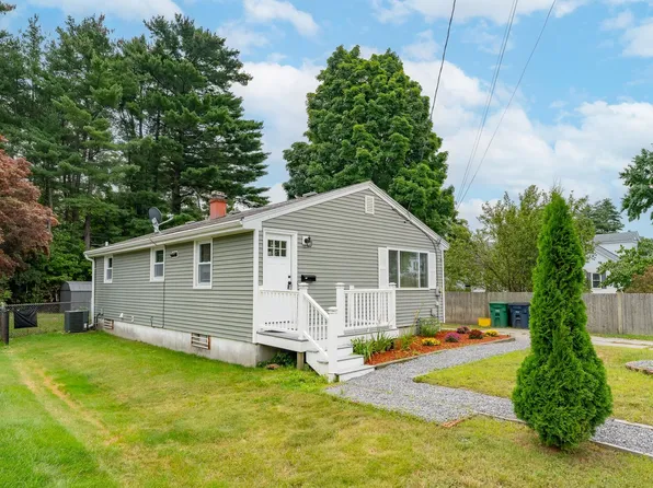 12 Hutchinson Street, Nashua, NH 03064