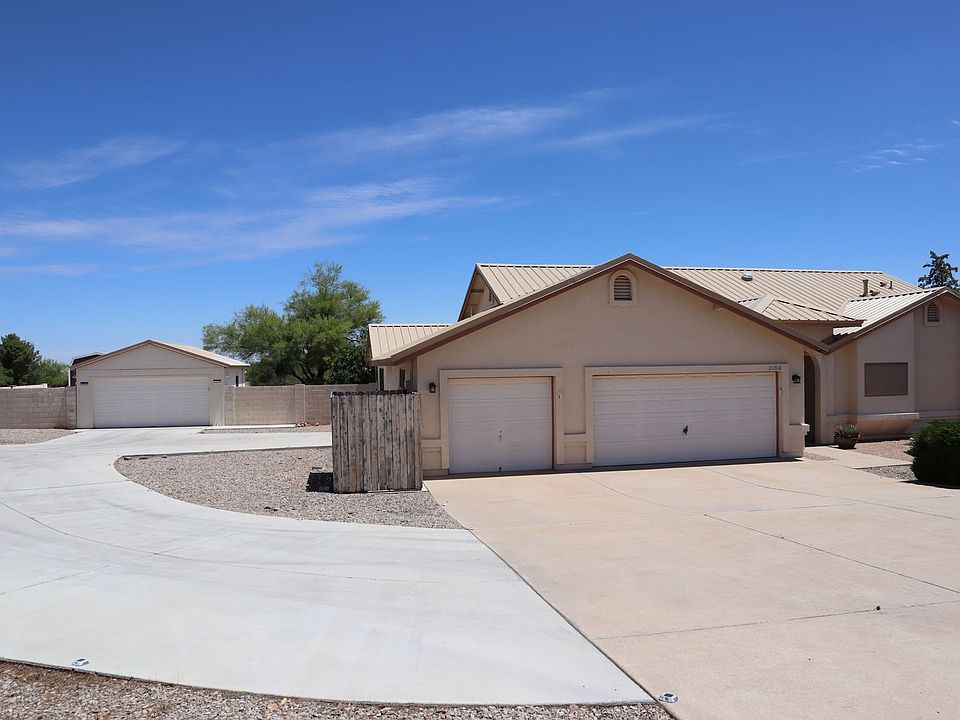 1st image of 3159 E Choctaw Dr