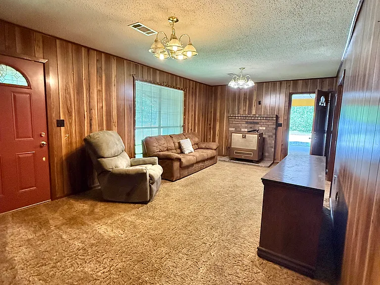 6047 Old Highway 45 — Photo 8