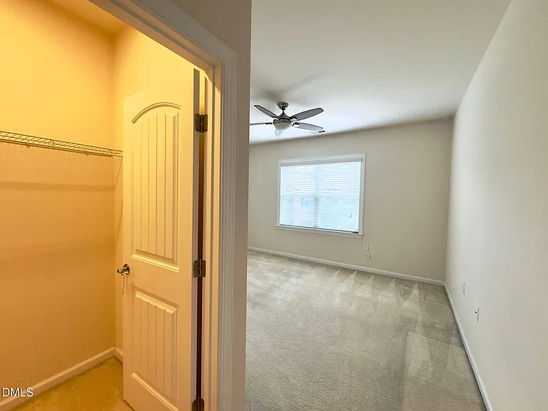 403 Daylin Dr — Photo 47