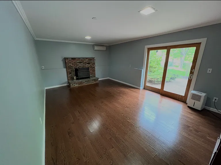 1280 Judy Rd — Photo 4