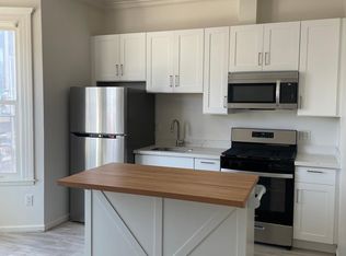 3002 24th St, San Francisco, CA 94110