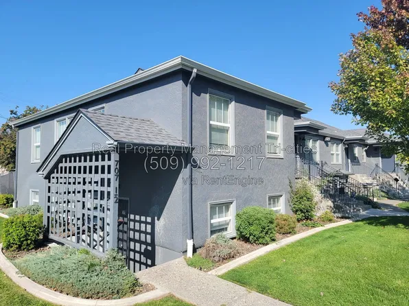 707 1/2 W Shoshone St, Pasco, WA 99301