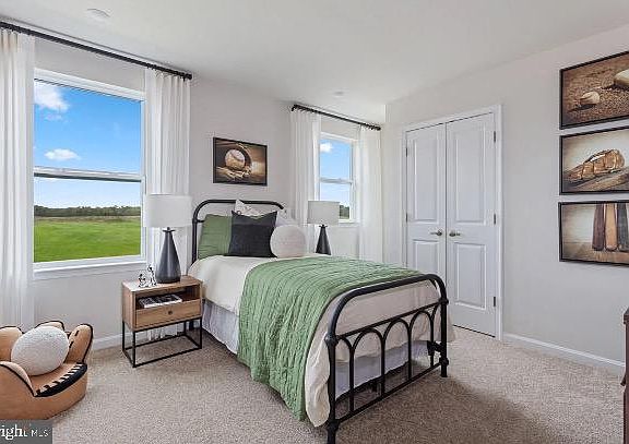 4th image of 2 Bowens Run Rd