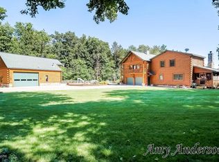 11206 Garfield St, Coopersville, MI 49404