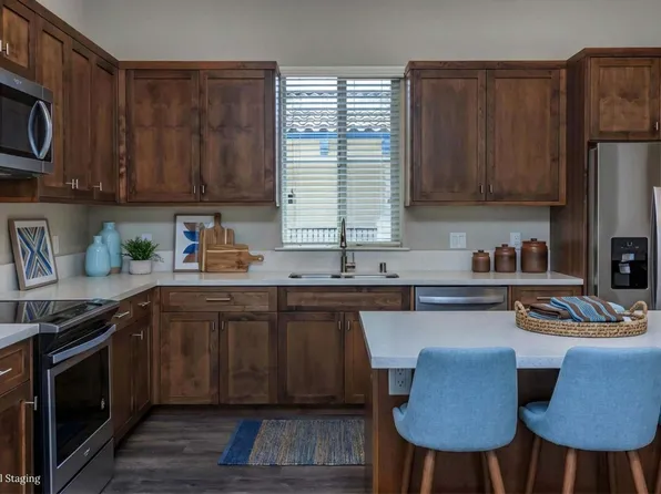 Drew Court Apartments