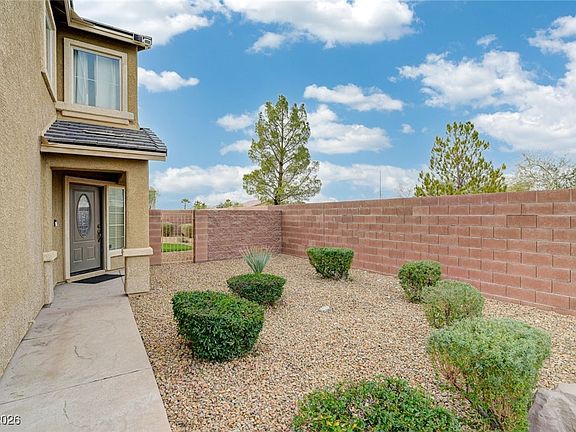5th image of 1105 Autumn Blossom St