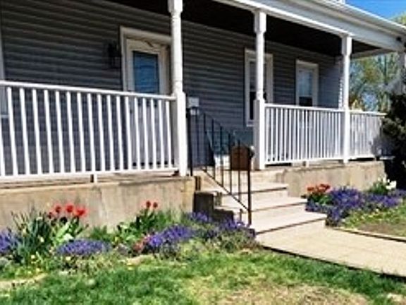 4th image of 87 Crafts St #U