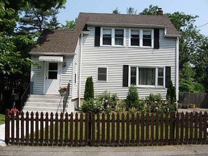 1st image of 33 Francis Ave