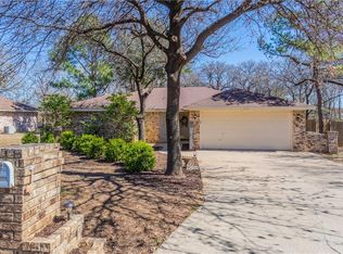 315 Berry Ln, Shady Shores, TX 76208