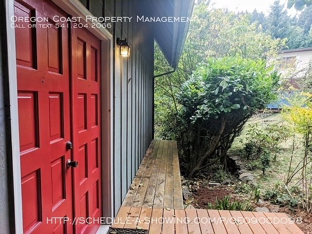 1st image of 2700 NE 36th Dr