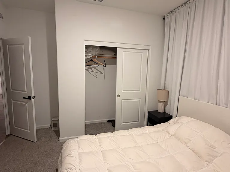 8831 W Dale Dr — Photo 2