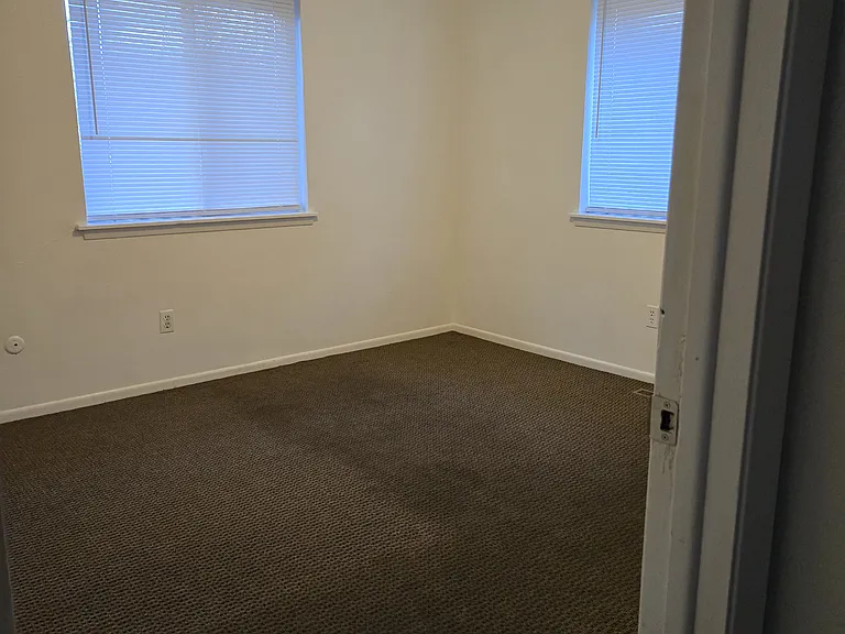 947 Tiffany Pl #2 — Photo 5