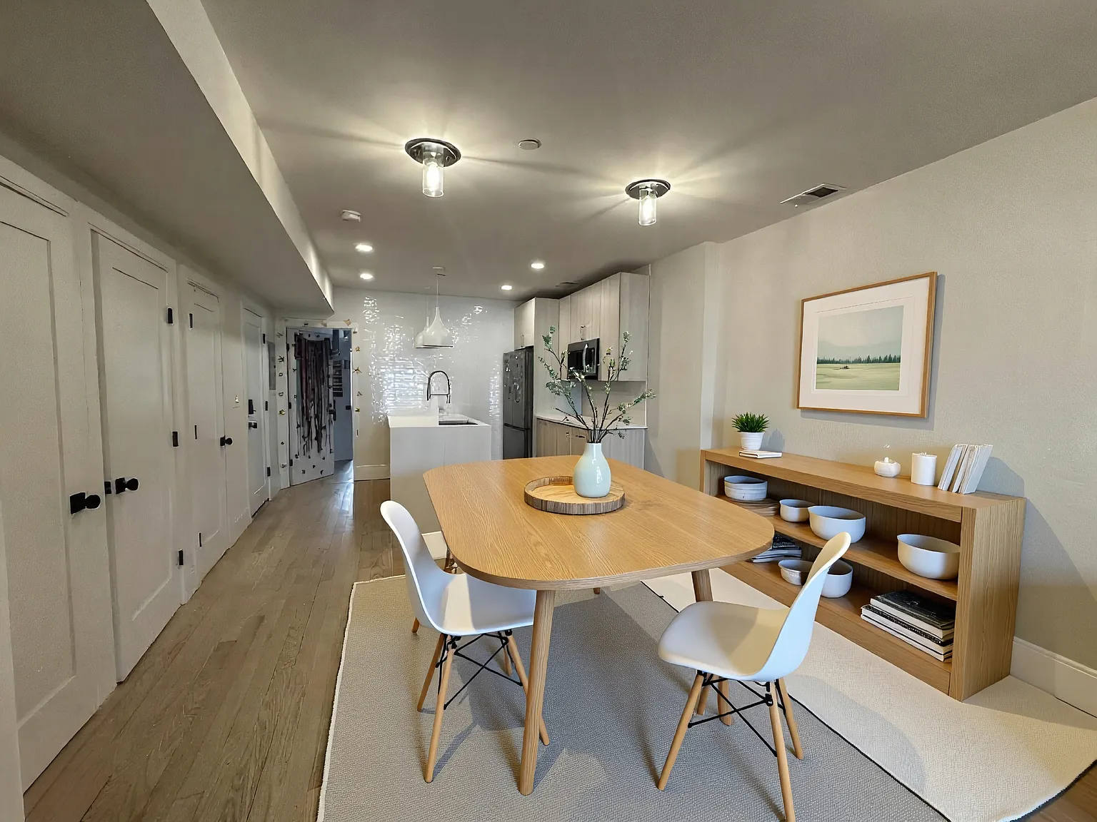 2 bed, 950 sqft, $3,500 — Photo 1