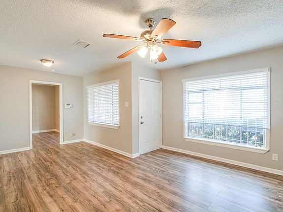 2nd image of 10201 Homestead Rd