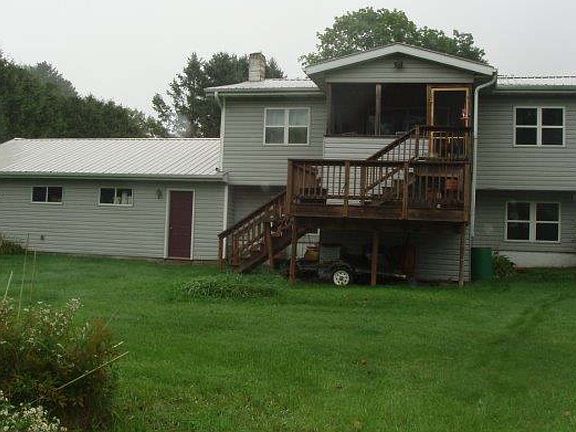3rd image of 472 8th Ave S #S