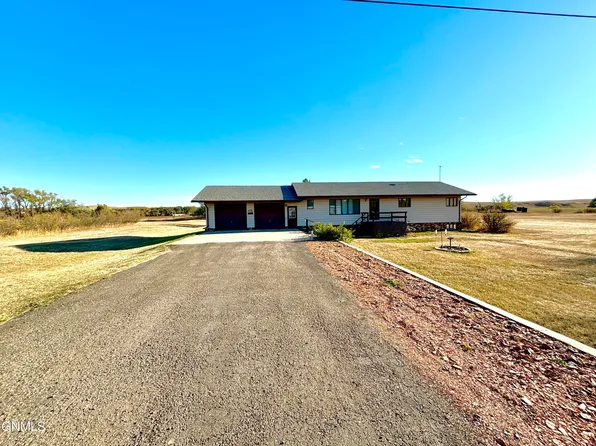 408 Dakota Ave, Almont, ND 58520