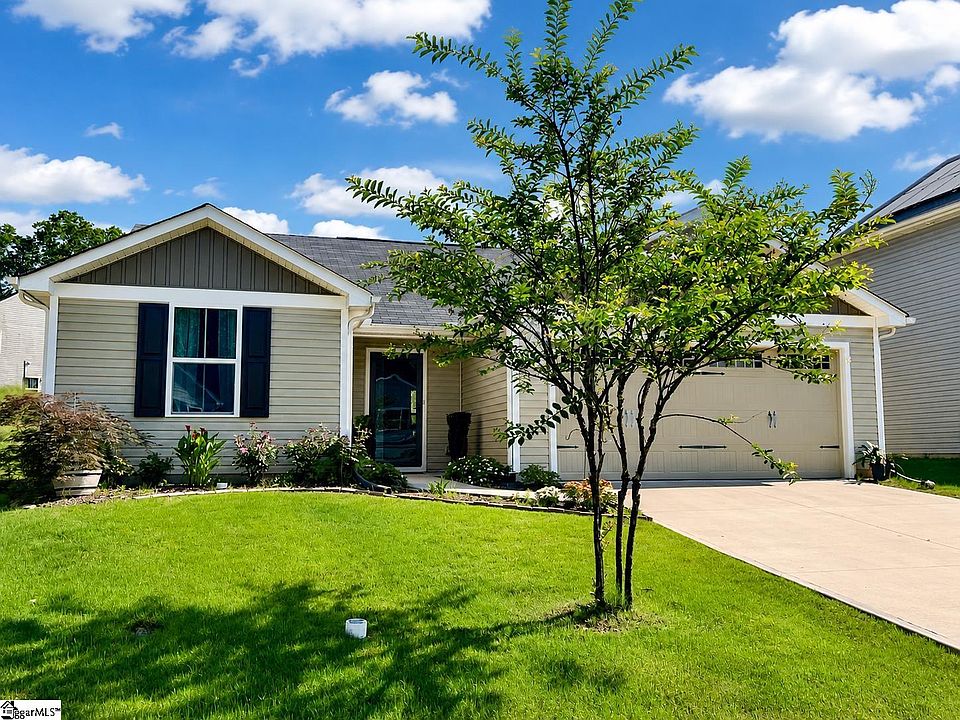 1st image of 744 Parkside Dr