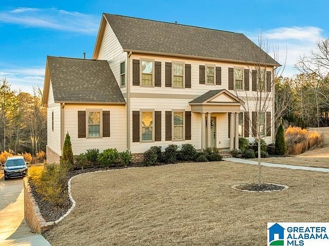 1st image of 205 Macdonald Ct